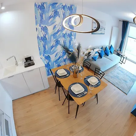 Apartament Blue Wave Kolobrzeg Exterior photo