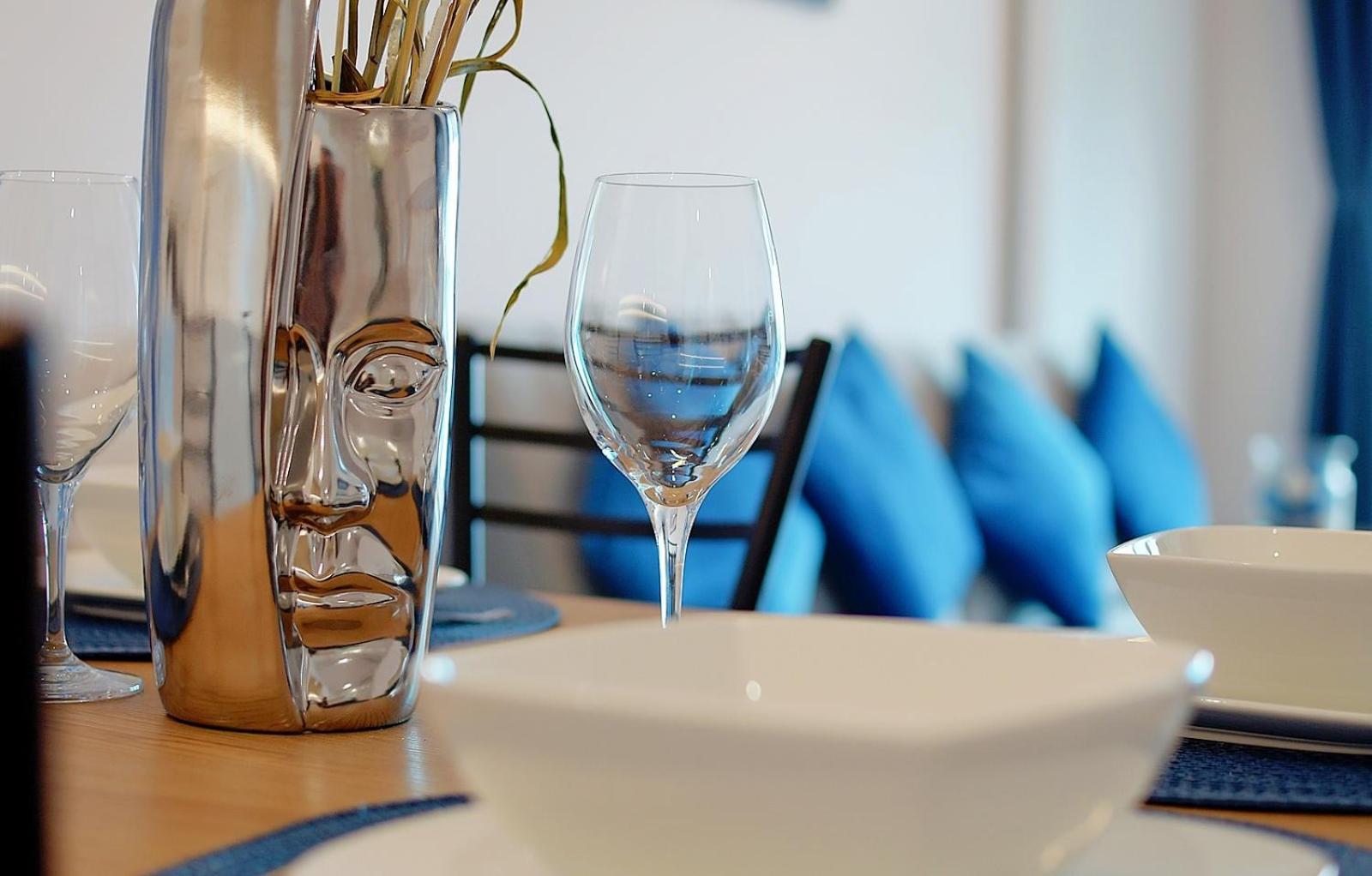 Blue Wave Apartment *